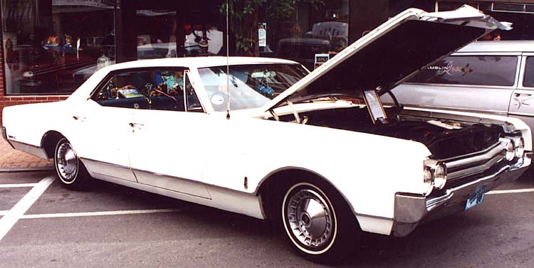 65 Oldsmobile 4dr Hartop