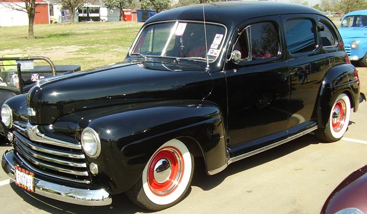 48 Ford ForDor Sedan