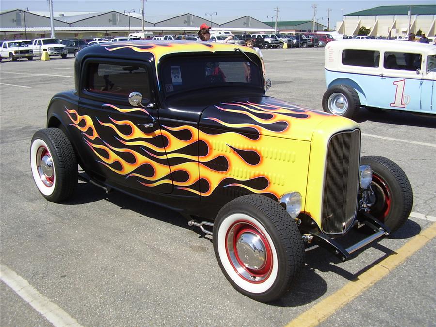 32 Ford Hiboy Chopped 3W Coupe