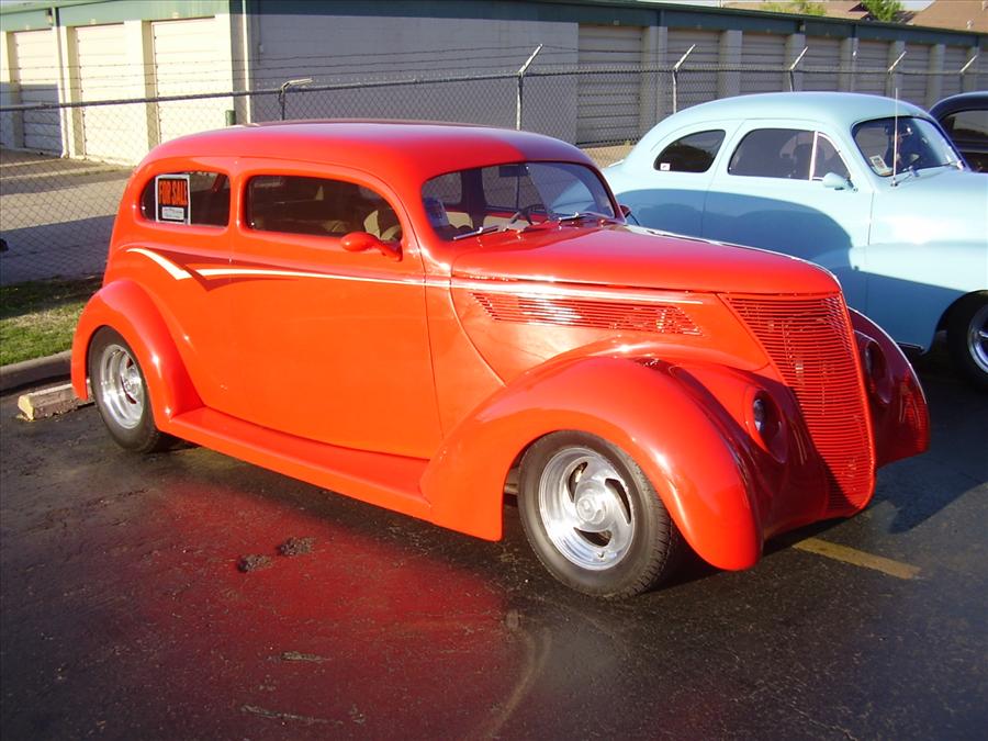 37 Ford Chopped Tudor Sedan